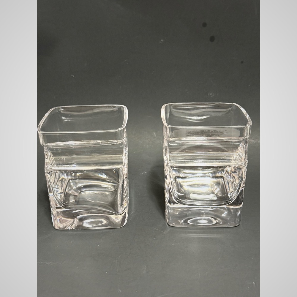 Set of 2 Square Whiskey Glasses with Built-in Cigar Rest Clear Weighted Base